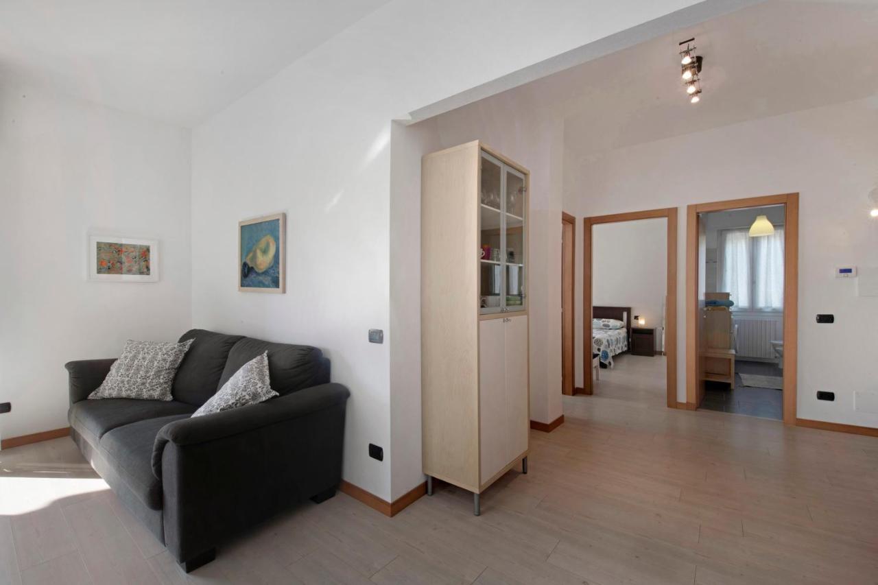 Sibi Apartment Lierna Eksteriør billede
