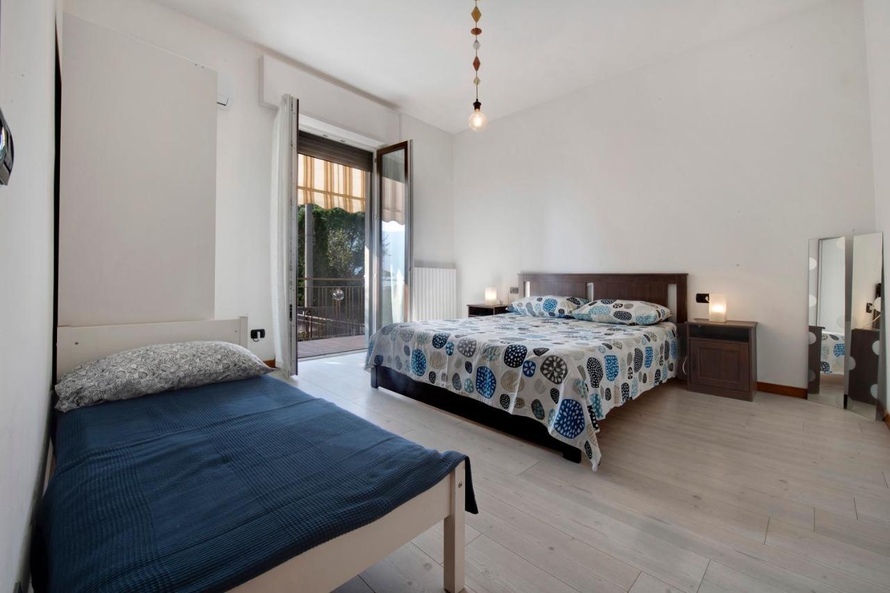 Sibi Apartment Lierna Eksteriør billede