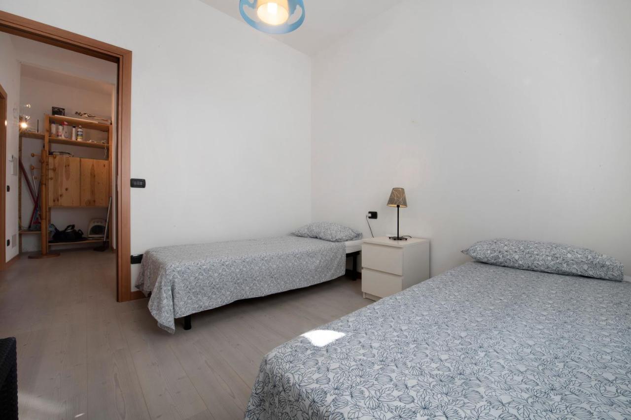 Sibi Apartment Lierna Eksteriør billede